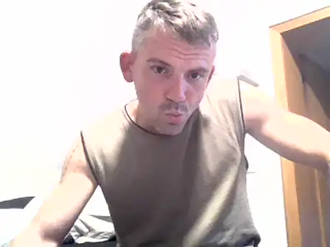 Cambitchboy Chat XXX live