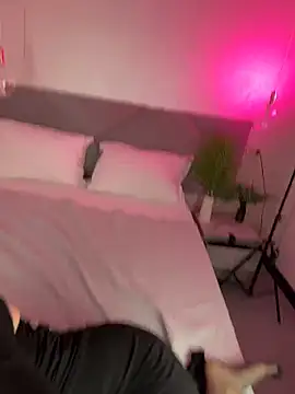 JulietCherryのライブXXXチャット