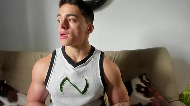 Enzo_Vegan Live XXX chat