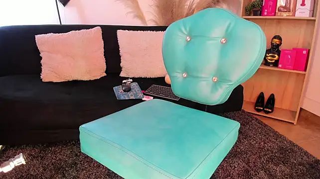 Tylla__ Live XXX-Chat