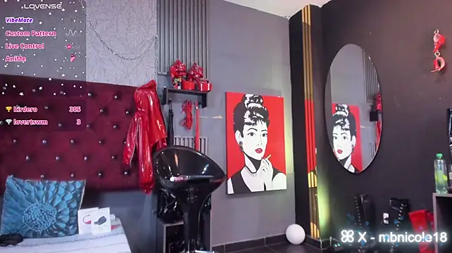 MissNicoleSds' Live XXX Chat