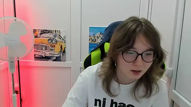 HachiYume – Naživo XXX chat