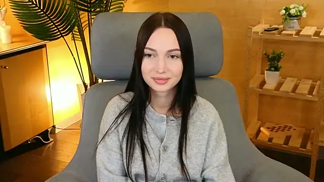 EmikoMenasco's Live XXX Chat