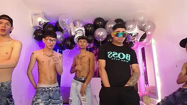 Chat XXX ao vivo de GoldenDuoheat