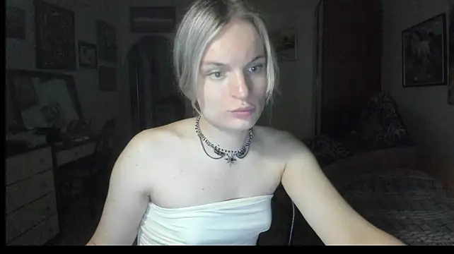 milliKira006's Webcam Show