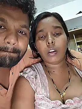 BabuCouple XXX чат на живо