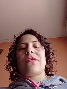 Rebelchocolate XXX чат на живо