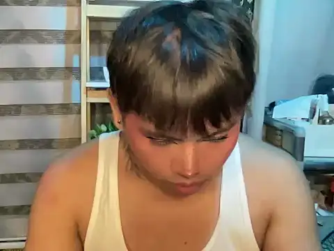 Chat XXX en directo de QueenOfPain19
