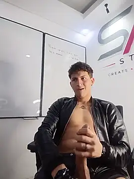 Axel_Romanov Live XXX-chat
