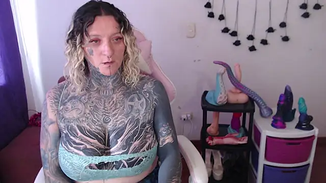 SLOPPYTITSS XXX чат на живо