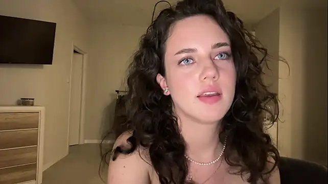 A_Milly XXX чат на живо