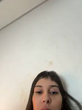 Nikatsu's Live XXX Chat