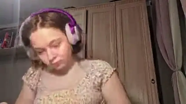 צ'אט XXX בשידור חי של WoodPracice