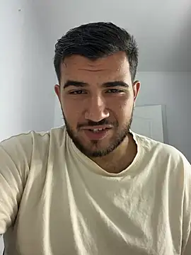Chatroom XXX en direct de NikolasKane