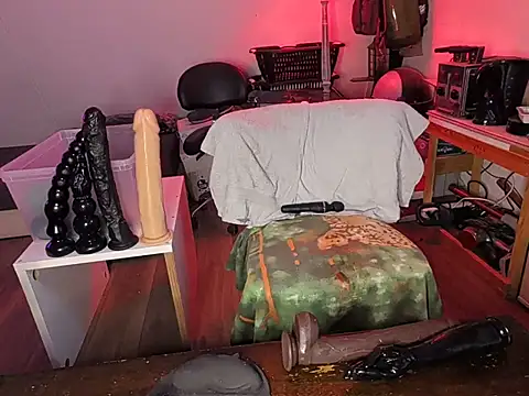 Kinky_Play1n Live XXX chat