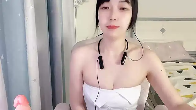 Anya-2026 Adlı Modelin Canlı XXX Sohbeti