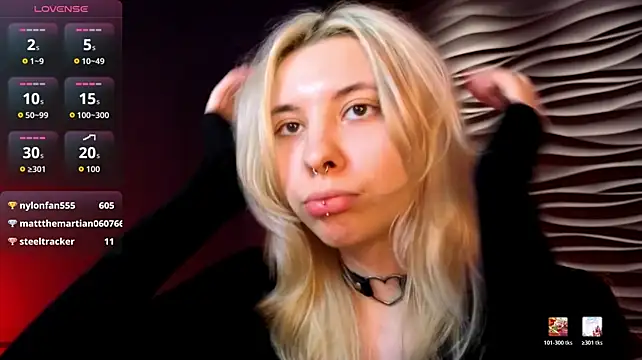 Chat +18 de Camilla_Evers ao vivo
