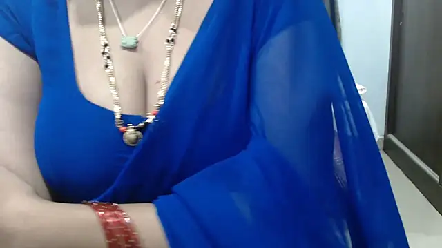 Chat +18 de sunitha-3 ao vivo