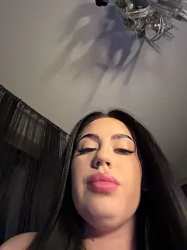 Andrestarr Adlı Modelin Canlı XXX Sohbeti