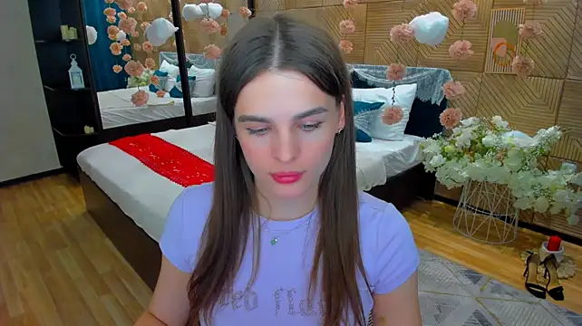 FinalAccord Adlı Modelin Canlı XXX Sohbeti