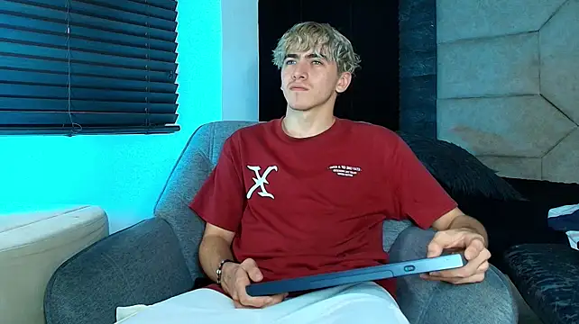 Czat XXX na żywo – Tyler_Mcrey