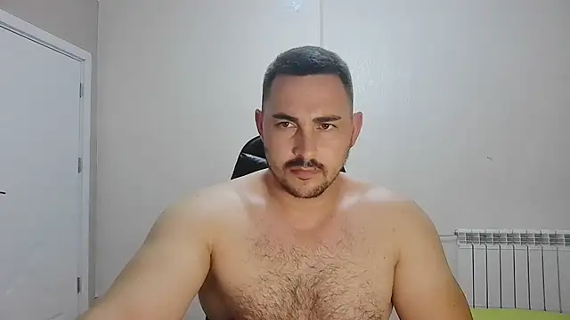Онлайн чат XXX mastermute