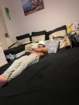 Mohdollmen Adlı Modelin Canlı XXX Sohbeti