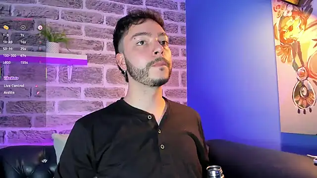 دردشة noah_ricci الجنسية المباشرة