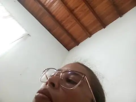 Chat +18 de Sexi_girl29 ao vivo