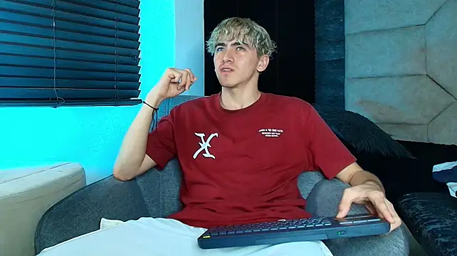 Tyler_Mcrey live XXX chat