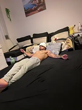 Mohdollmen live XXX chat