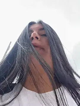 Chat +18 de Cami_olarte ao vivo