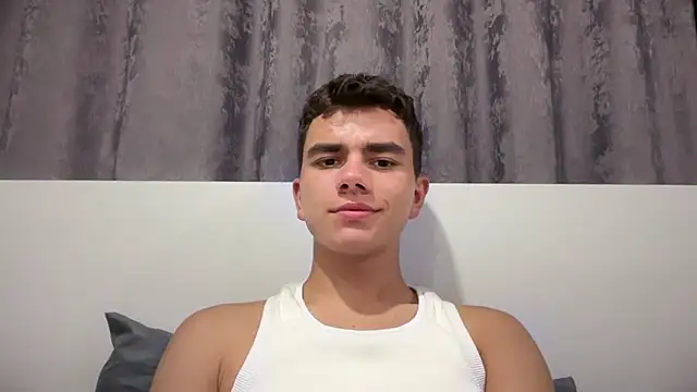 Just_Max02 Live XXX Chat