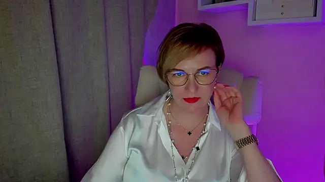 feliziaDesiren Live XXX chat