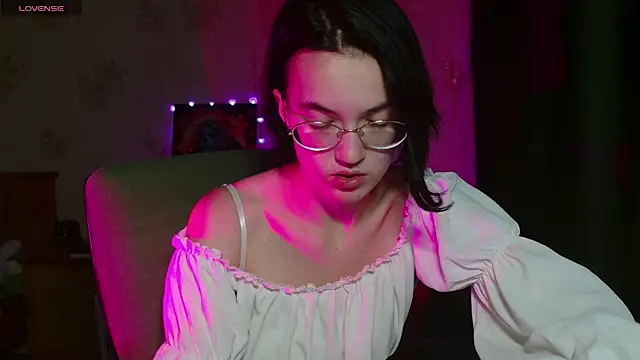 Chat XXX ao vivo de alisa_cutiepie