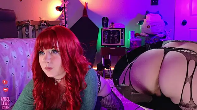 Živý XXX chat Angel-Lewd-Cake