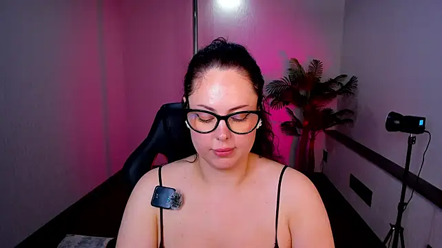 AlbaLimory's Live XXX Chat
