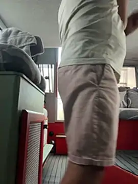 dadbod21 – webcam-show