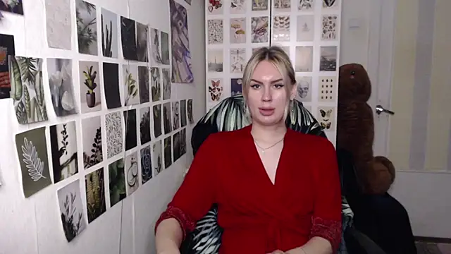 CapriScorpion XXX чат на живо
