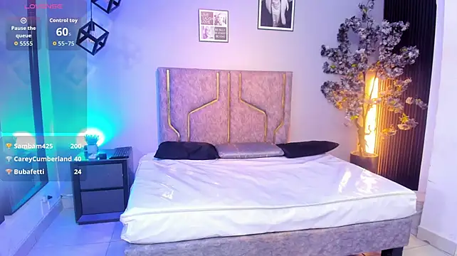 miaakittyy XXX чат на живо