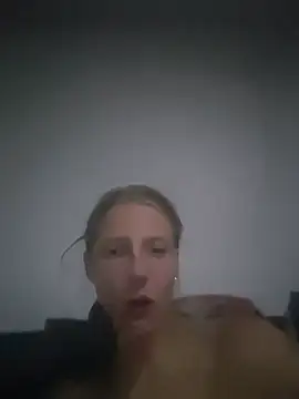 LenaGoldi Live XXX Chat