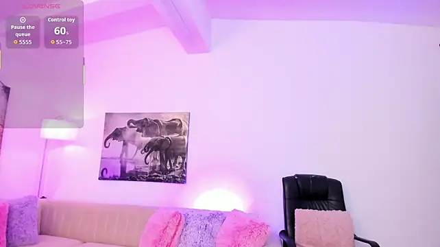 nattashaa7 XXX чат на живо