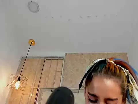 Criisstal_Raveen XXX чат на живо