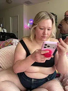 Živý XXX chat PiggyRose