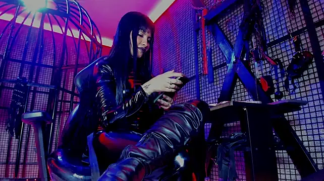 Chat XXX en directo de NAILAHARD