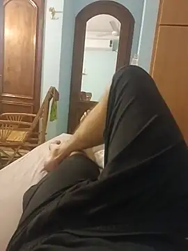 kenzzzz Chat XXX in diretta