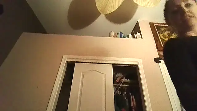 AshleyDaily XXX чат на живо