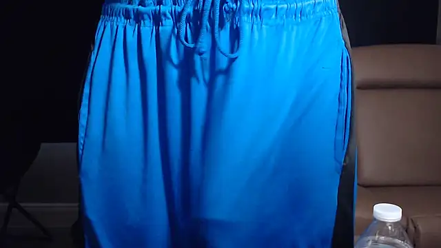 ThickD2C XXX чат на живо