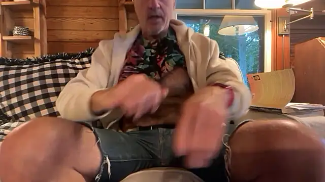 Guy__Grey XXX чат на живо