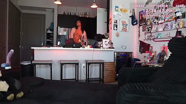 צ'אט XXX בשידור חי של NSFWEros